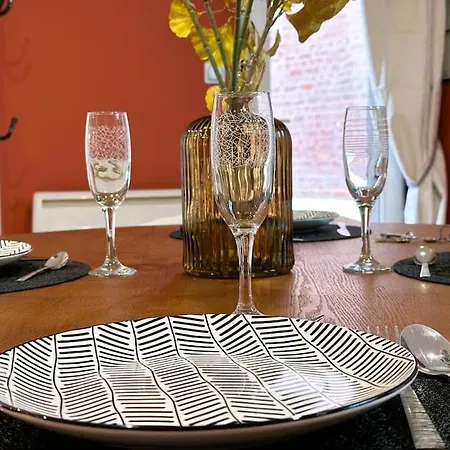 Loft O'chalet - 10 Min Gare - Parking Prive 公寓 *